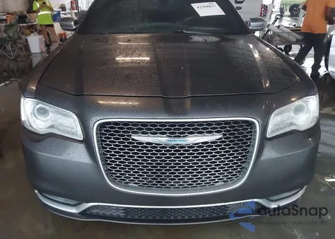 2016 Chrysler 300C Platinum из США, поврежденный, VIN 2C3CCAPG0GH248403